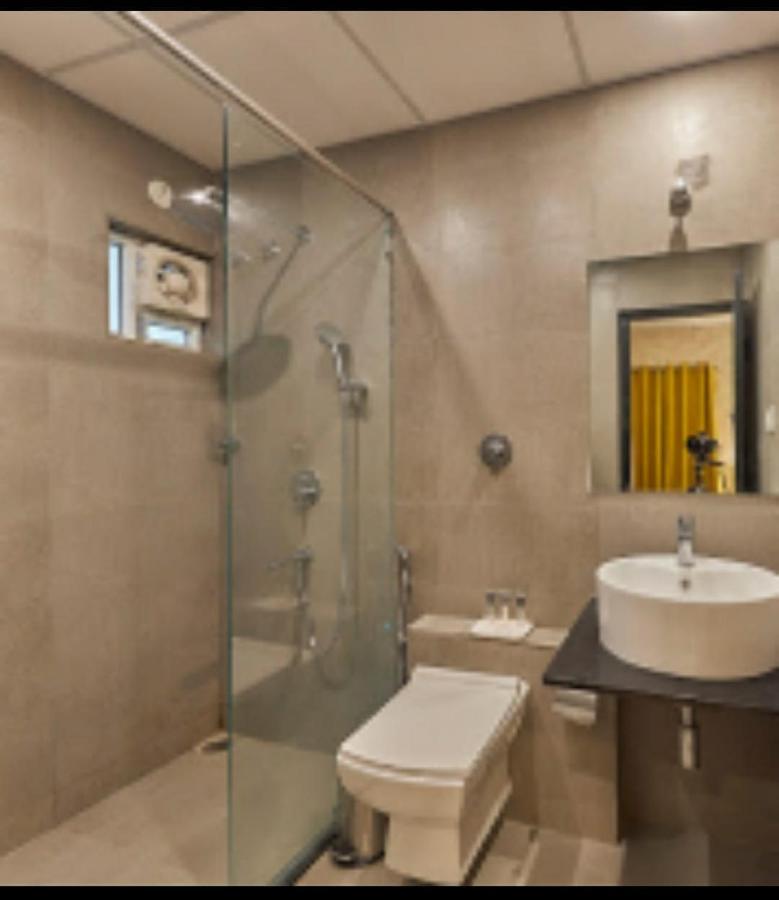 Regenta Inn Grand Koramangala By Royal Orchid Hotels Bangalore Ngoại thất bức ảnh