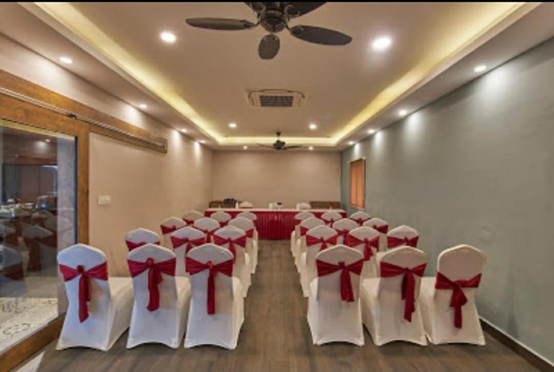 Regenta Inn Grand Koramangala By Royal Orchid Hotels Bangalore Ngoại thất bức ảnh