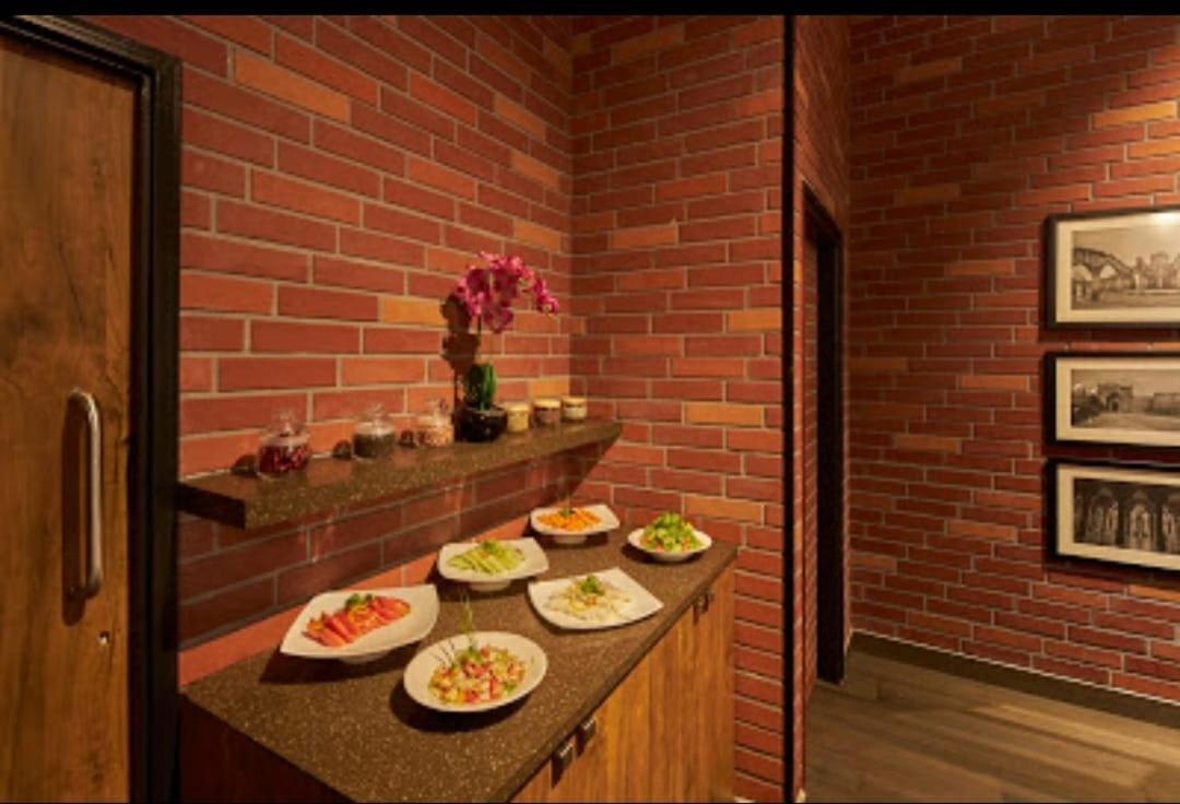 Regenta Inn Grand Koramangala By Royal Orchid Hotels Bangalore Ngoại thất bức ảnh