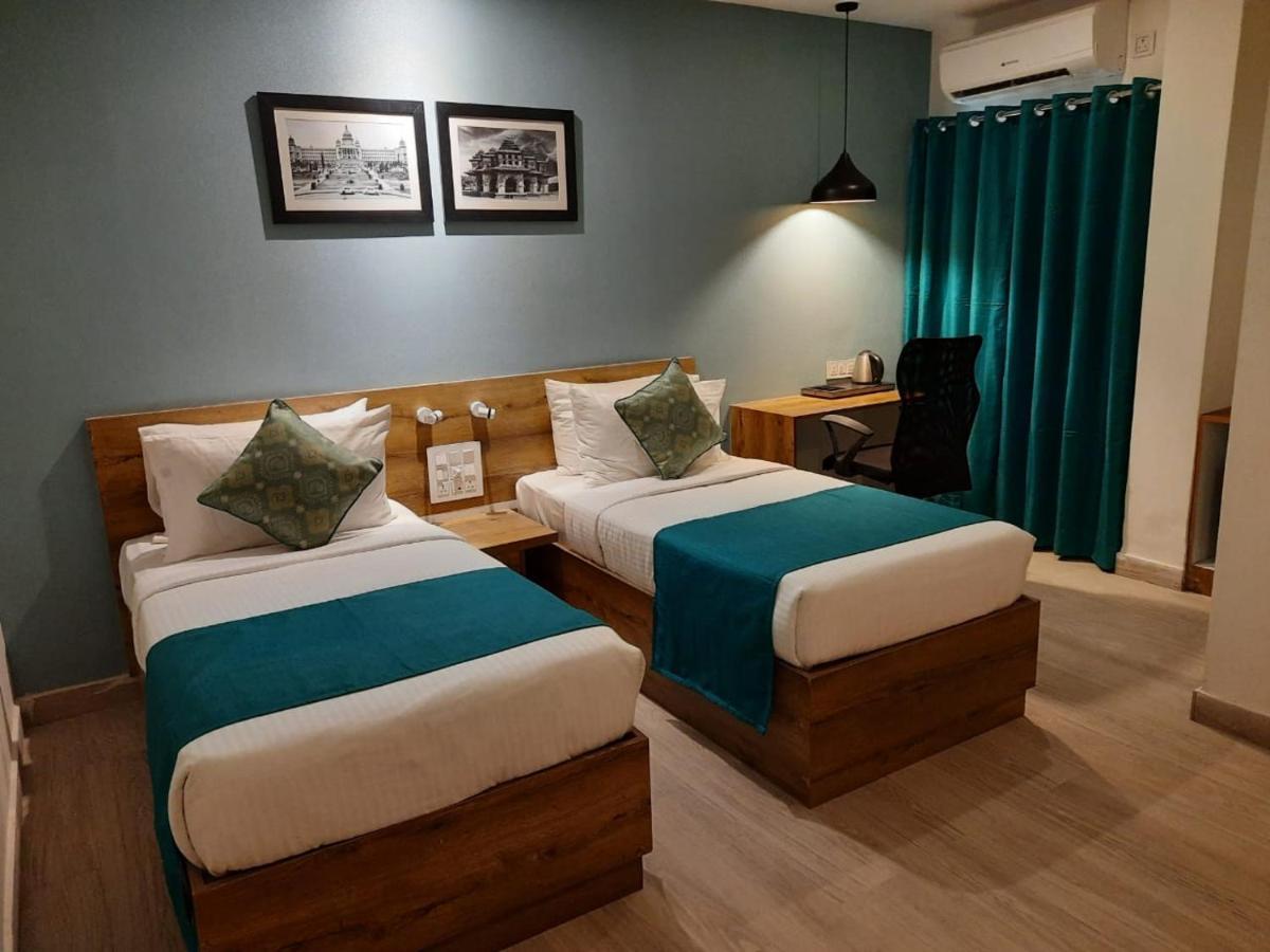 Regenta Inn Grand Koramangala By Royal Orchid Hotels Bangalore Ngoại thất bức ảnh